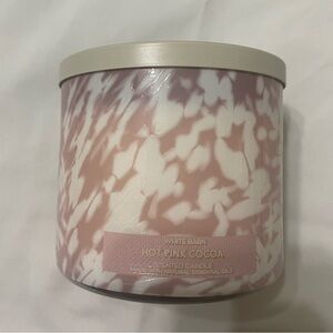 Bath and body works 3 wick candle